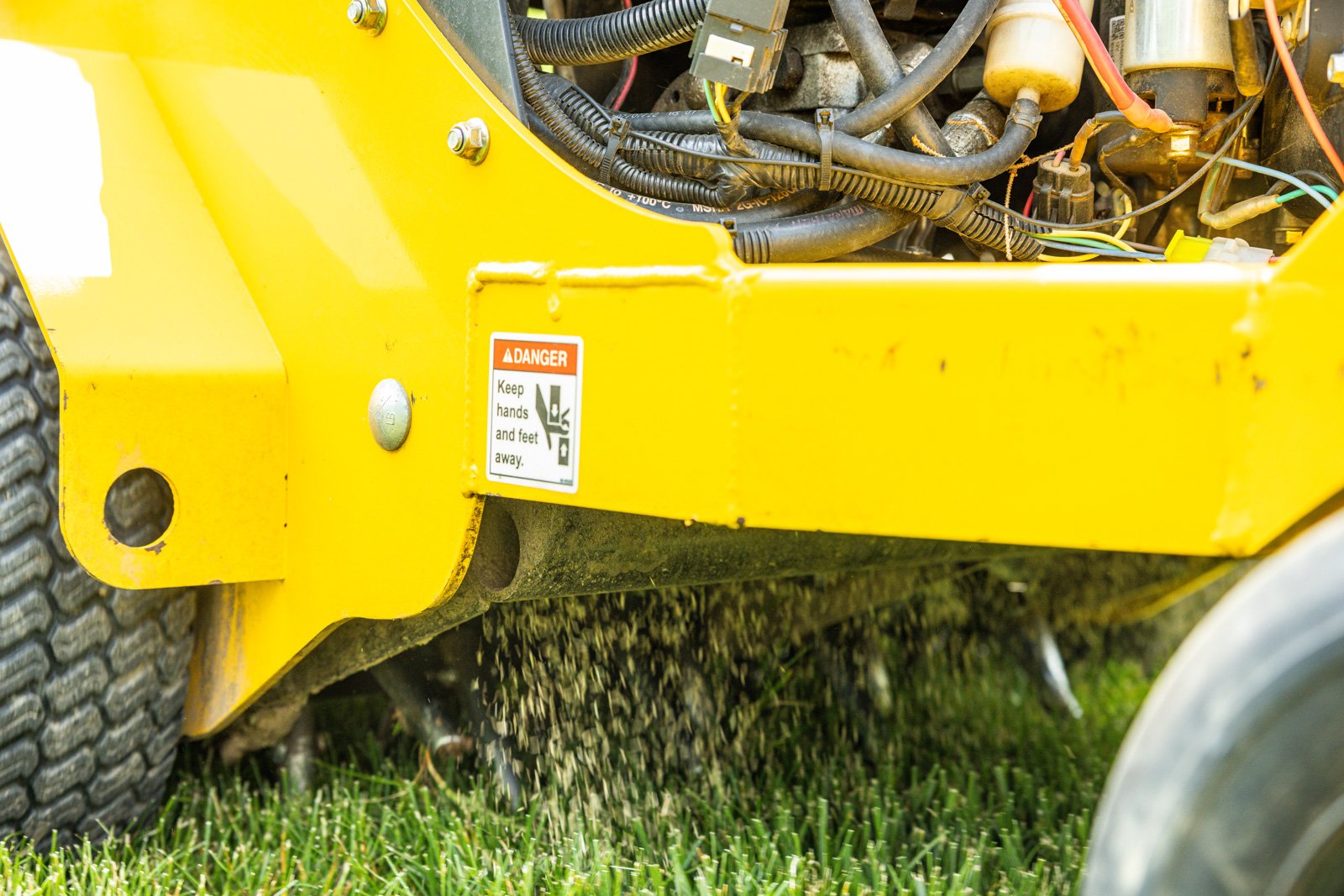 detail overseeding aeration machine