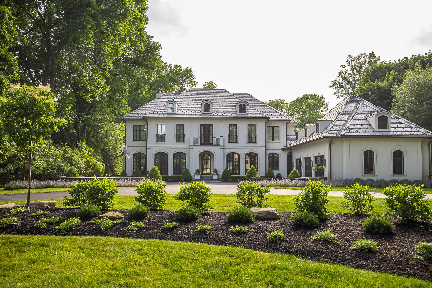 healthy landscaping starts with regular plant health care